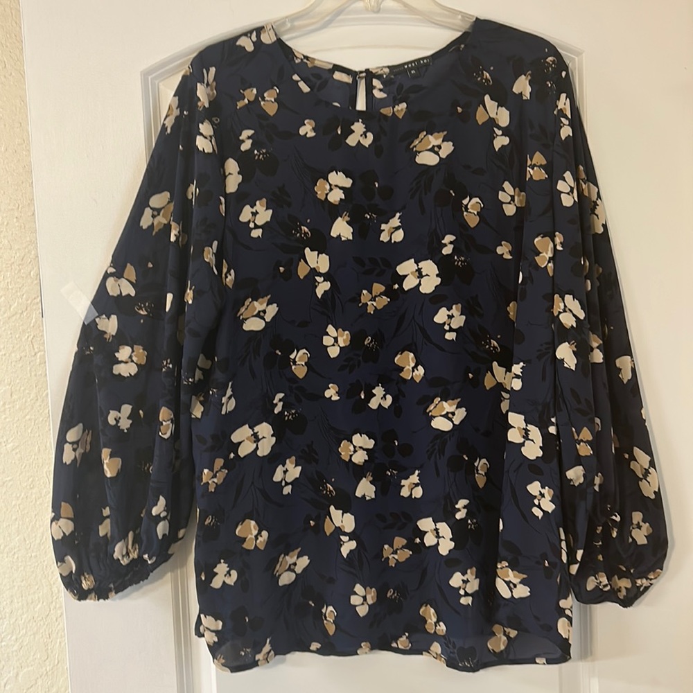 Women’s blouse